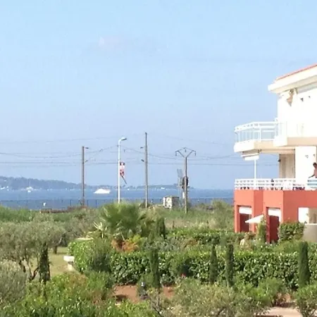 Apartment Lovely By With Sea Views *
